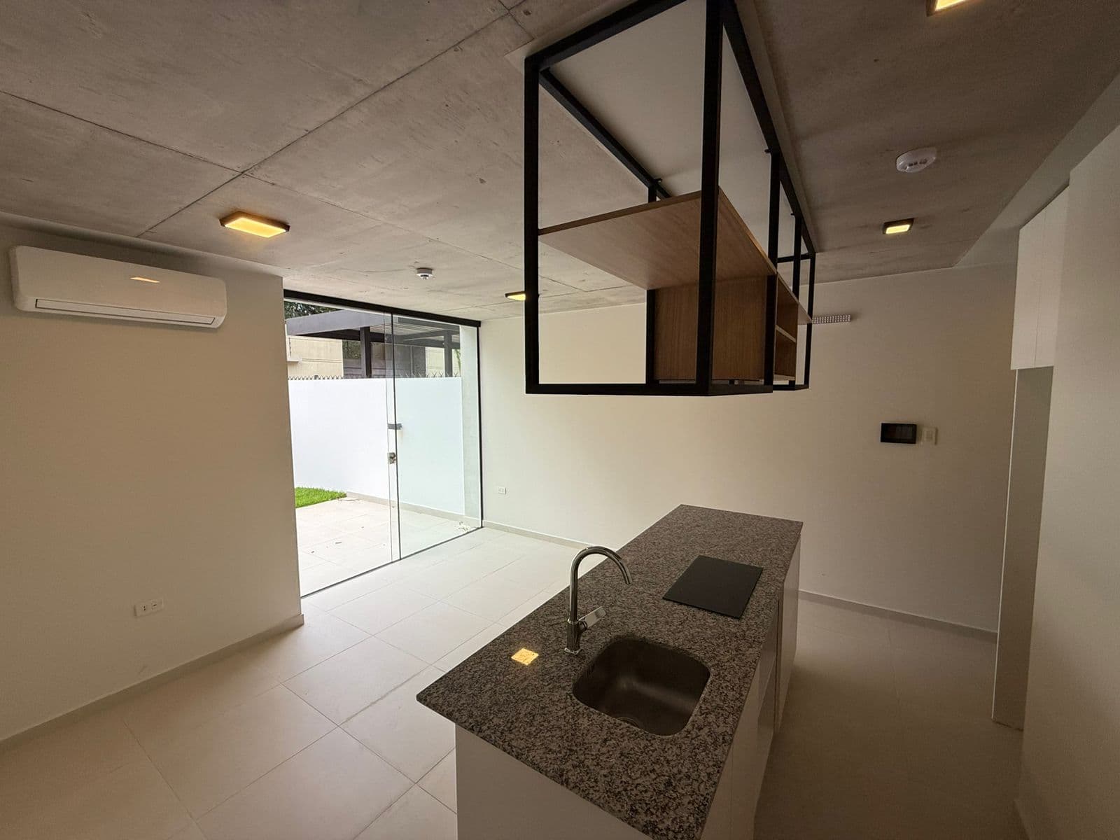 depto de 2 dormitorios con Patio Privado — foto 3