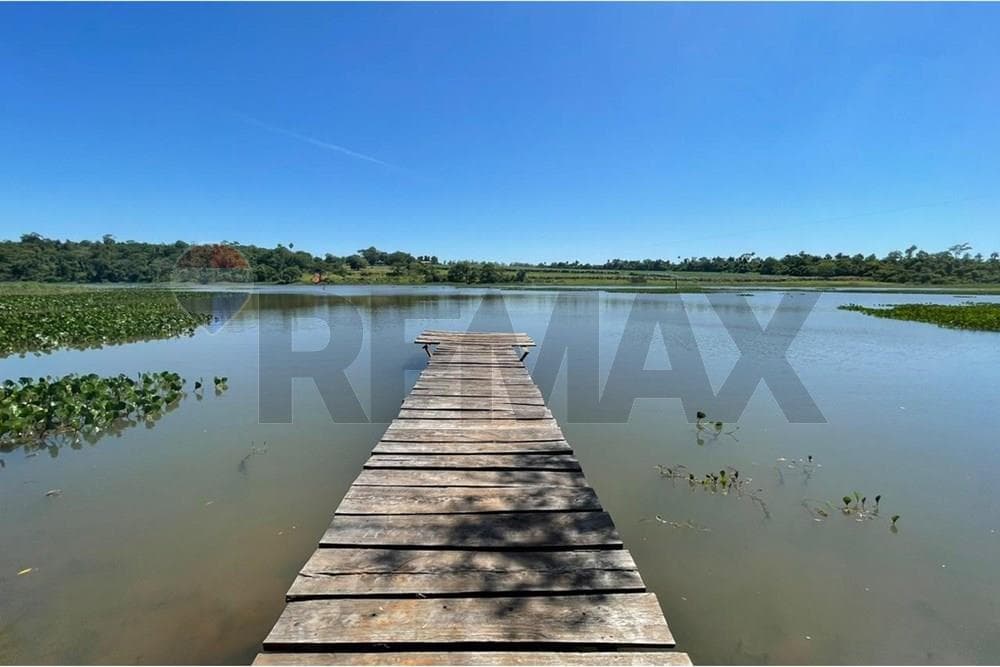 1 Hectarea sobre el Acaray en Hernandarias, foto 1