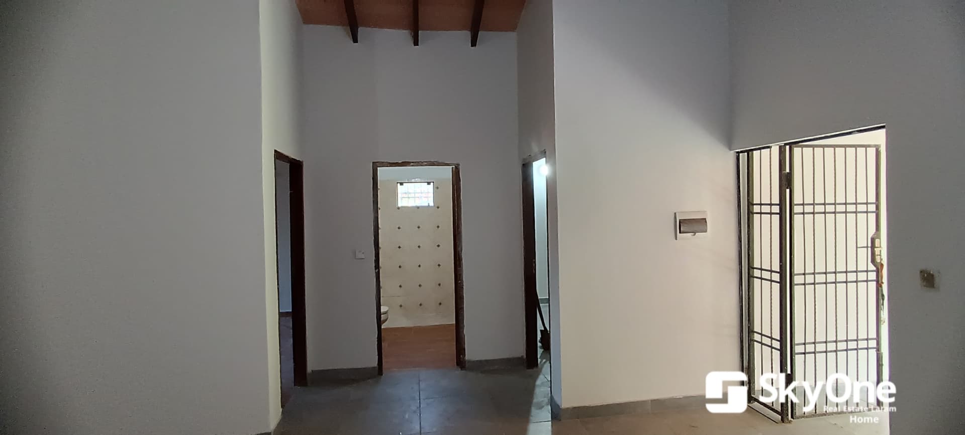 En venta hermosa casa de 3 habitaciones en Luque, foto 3