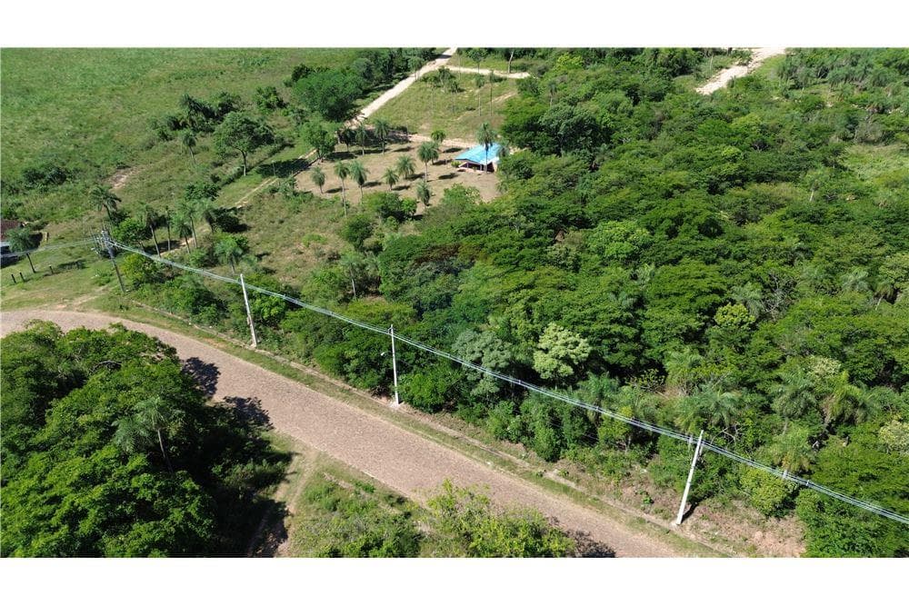 5000m2 en Altos sobre empedrado Acuña de Figueroa, foto 2
