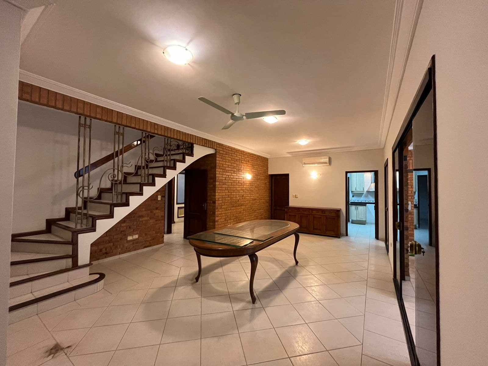 *alquilo Residencia De 3 Suites – Zona Pyo. Japones, foto 2