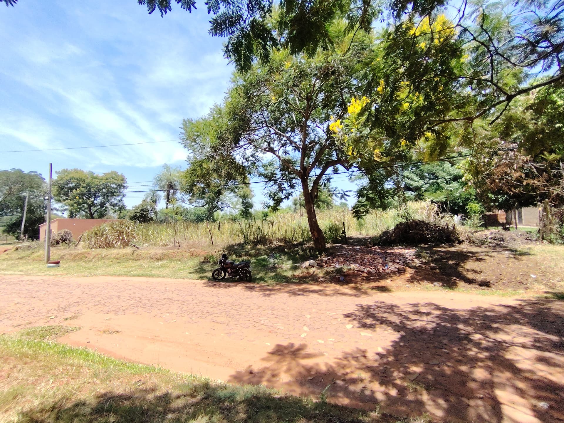 Aregua 720 M2 En Zona Del Super Cacique Al Mejor Precio!!