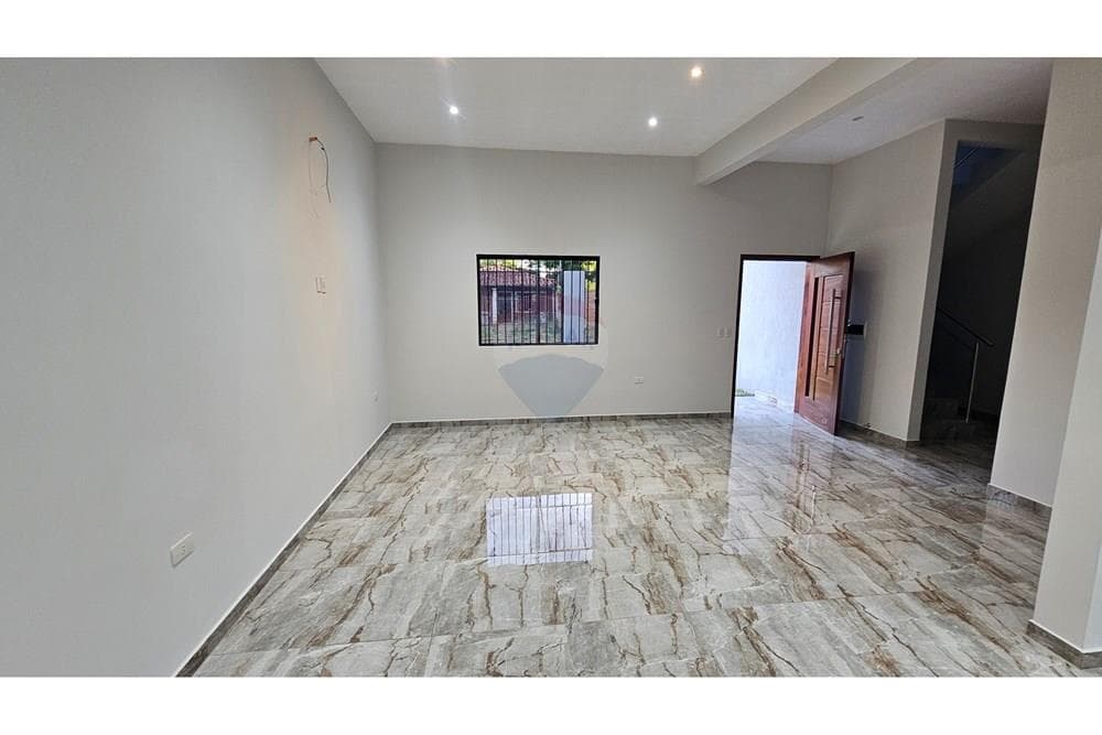 Casa en Capiata Zona Nuevo Poder Judicial, foto 4