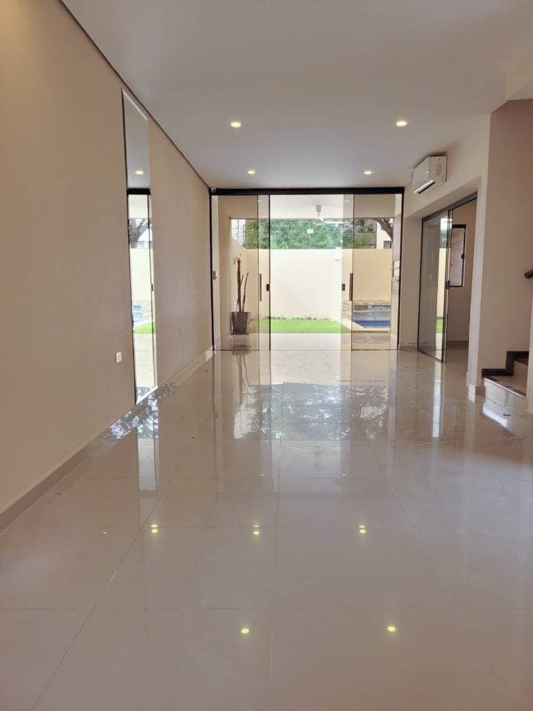 Dúplex en Fernando de la Mora zona norte — foto 2