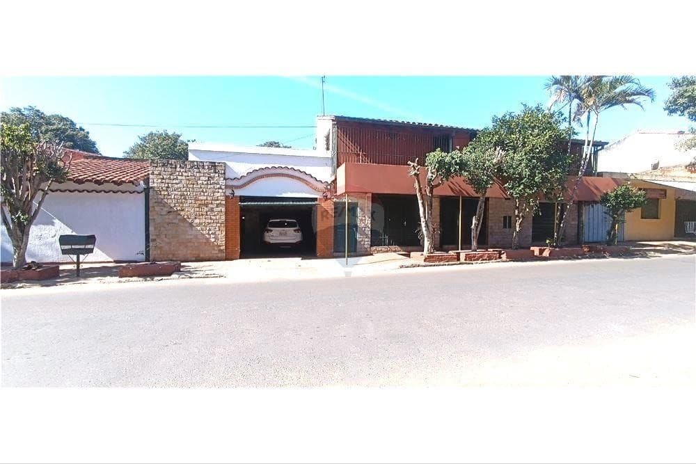 Oportunidad de Inmueble en Esquina