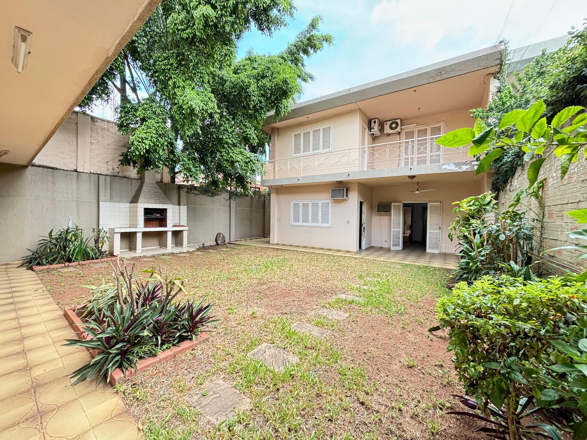 Local Comercial,11 ambientes, de 497m2 en Villa Morra, Senador Long, foto 3