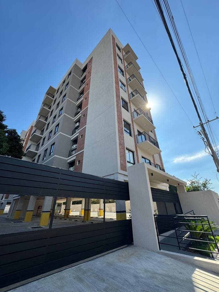 Alquilo Departamento en Zuba 8