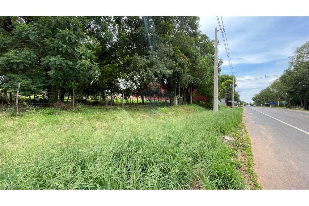 Imponente terreno de 2.520 m2 en Lambaré, foto 1