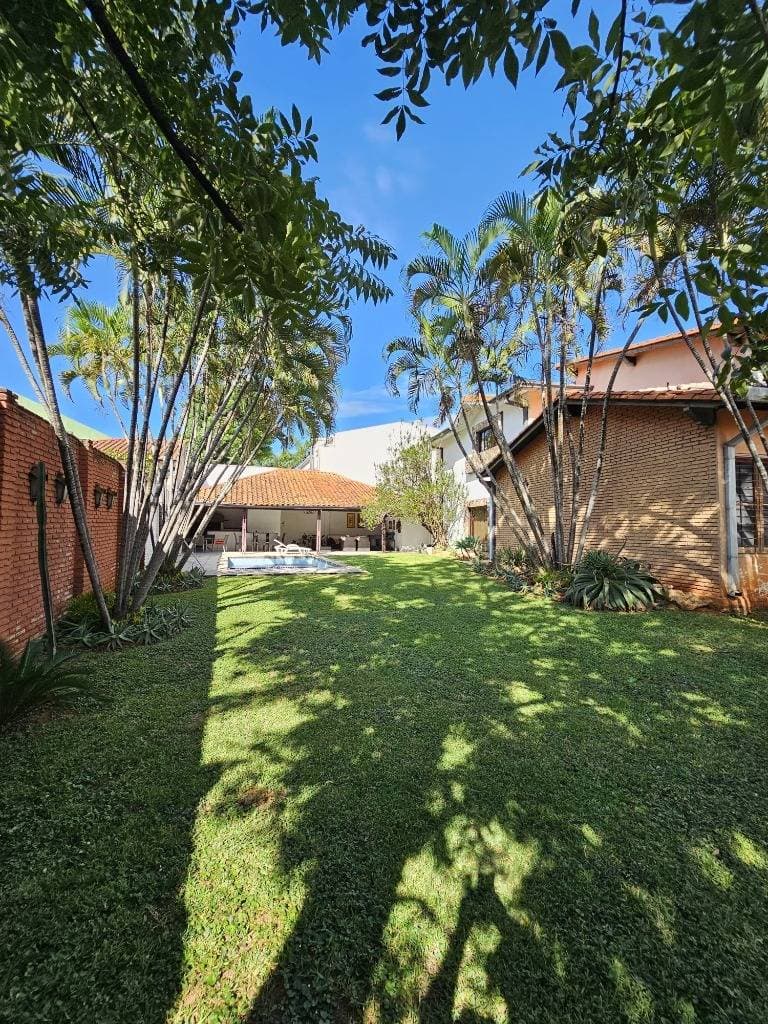Casa en los laureles asuncion a refaccionar