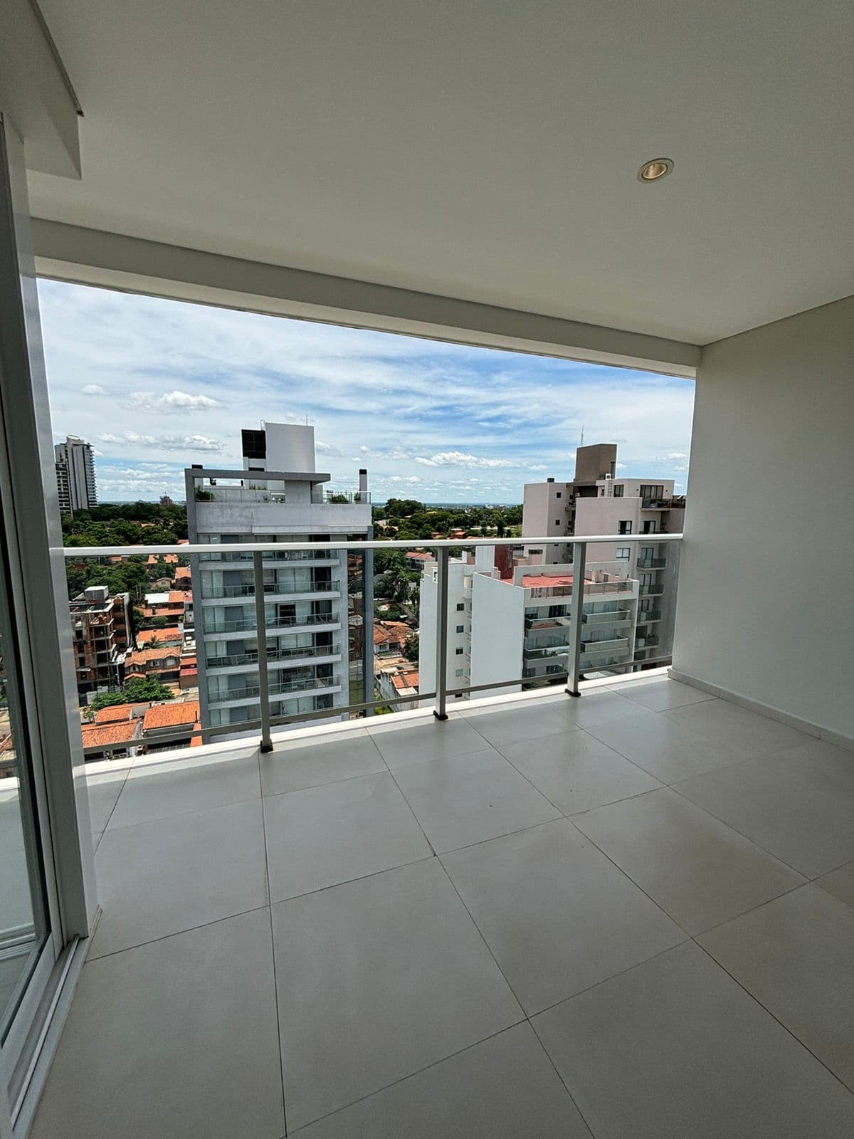 Departamento 2 dorm. C/ coch. - edif. Habitalis, foto 1