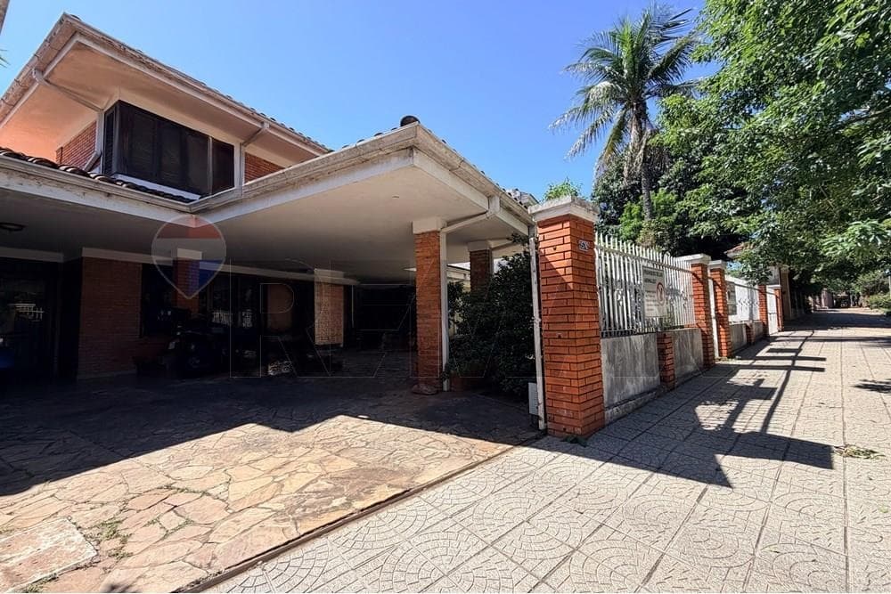 Amplia propiedad en Recoleta en venta