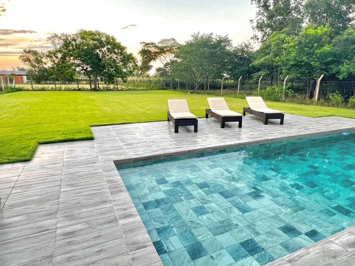 En venta residencia exclusiva estilo minimalista en el condominio surubii, foto 3