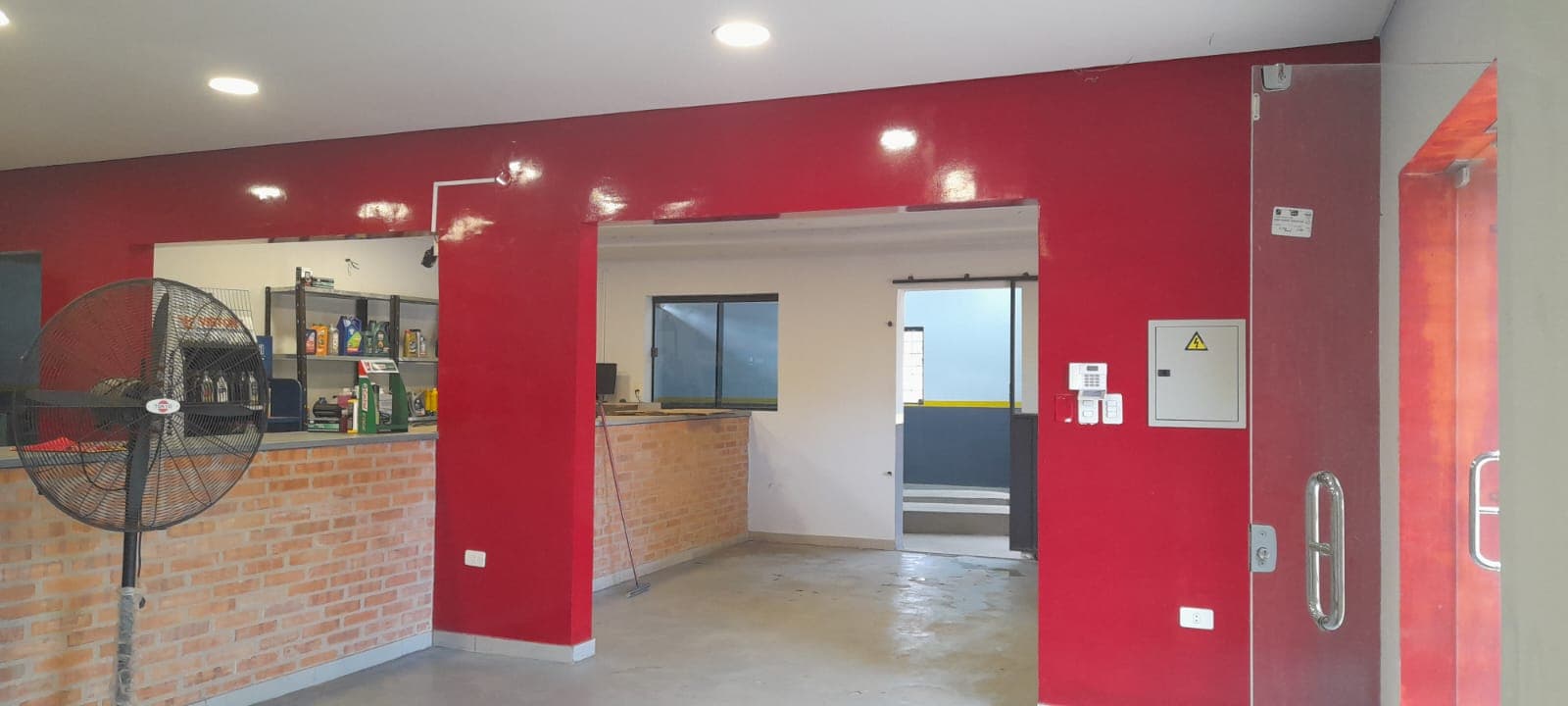Salon espacioso en capiata — foto 1