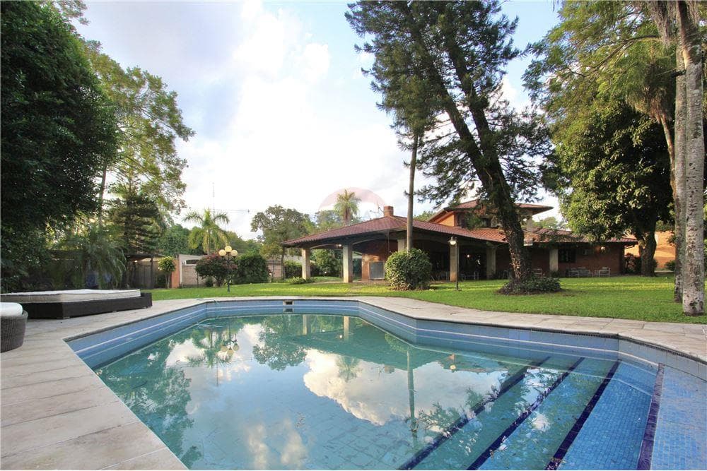 Impresionante casa en venta en San Bernardino Amoblada — foto 2