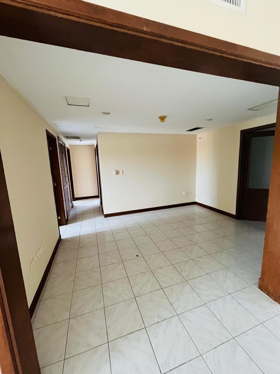 En venta departamento de 3 dormitorios en barrio Herrera-asuncion, foto 3