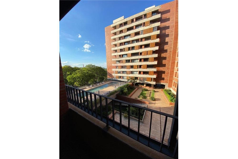 Dpto de 2 dorm. Edificio Bernardino — foto 1