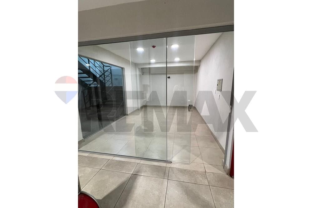 Local Comercial en Alquiler - San Lorenzo, foto 3