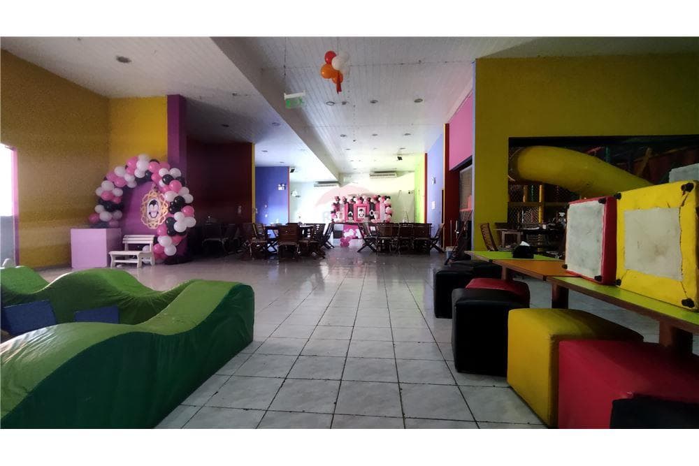 Gran oportunidad Amplio local comercial en Shopping Multiplaza, foto 3