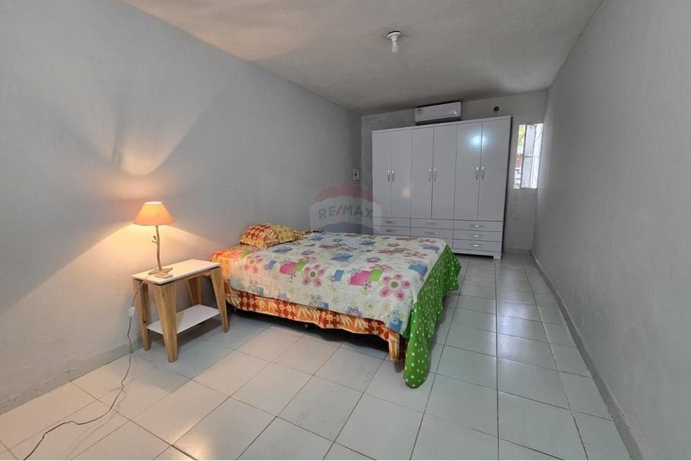 Casa Semi Amoblada - Barrio Ycua Sati, foto 4