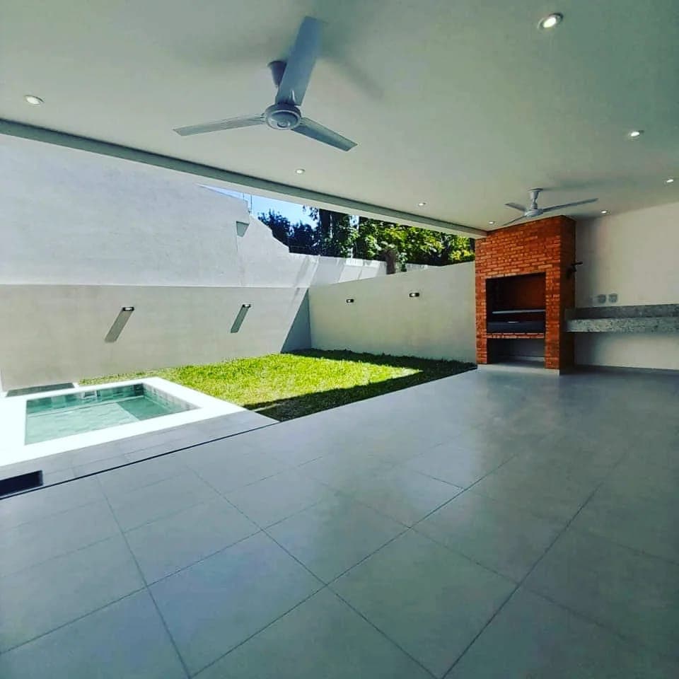 Duplex a estrenar en Luque zona conmebol — foto 2