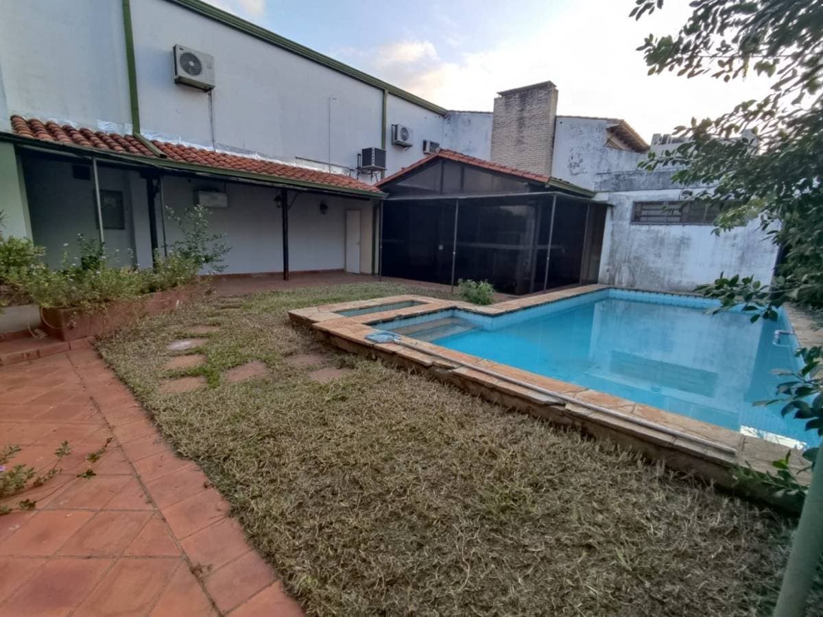 En alquiler - gran residencia para oficinas a pocos mts de av. Mcal lopez, foto 2