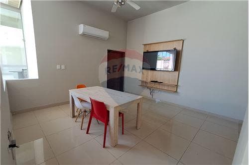 Casa-alquiler-py Asunción Mburucuyá Tte Cesar Velazquez — foto 5