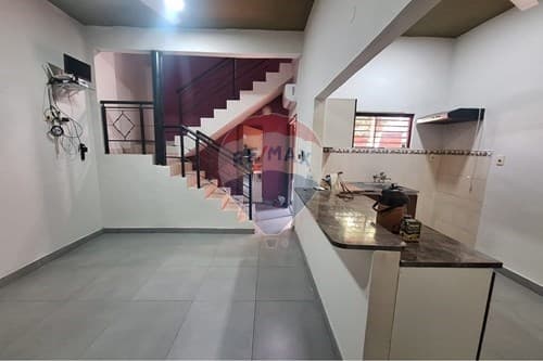 Hermosa casa en lambare, foto 3
