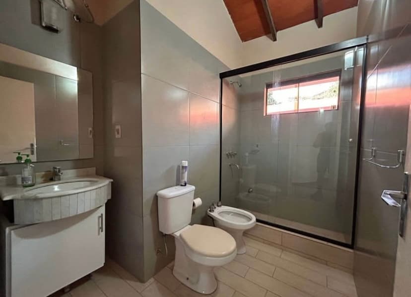 Hermosa Residencia zona Ex Caracol, foto 2