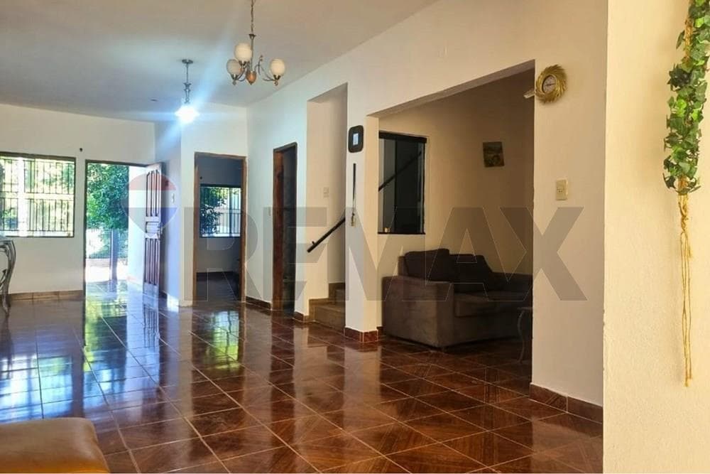 Casa en Asunción - Barrio Tembetary, foto 4