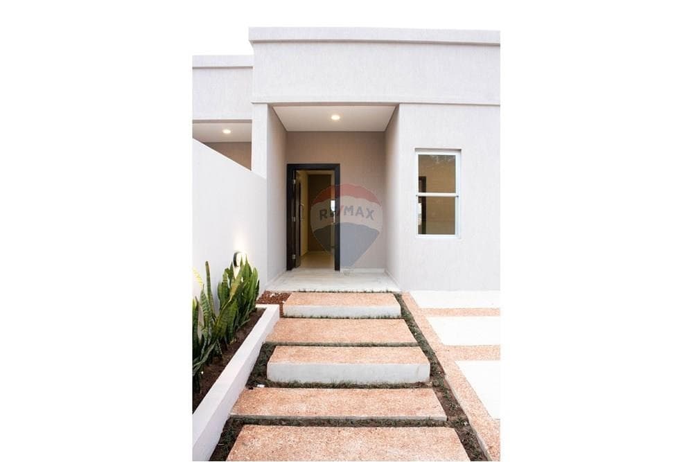 En Venta Dúplex Luque, foto 2