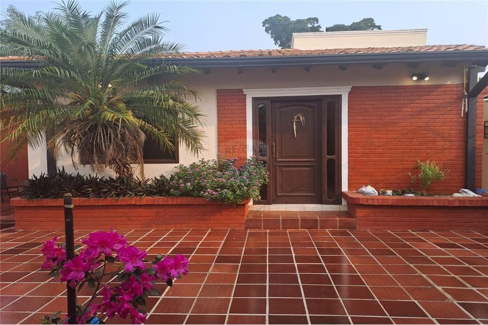Vivienda en Venta Zona Loma Merlo Luque