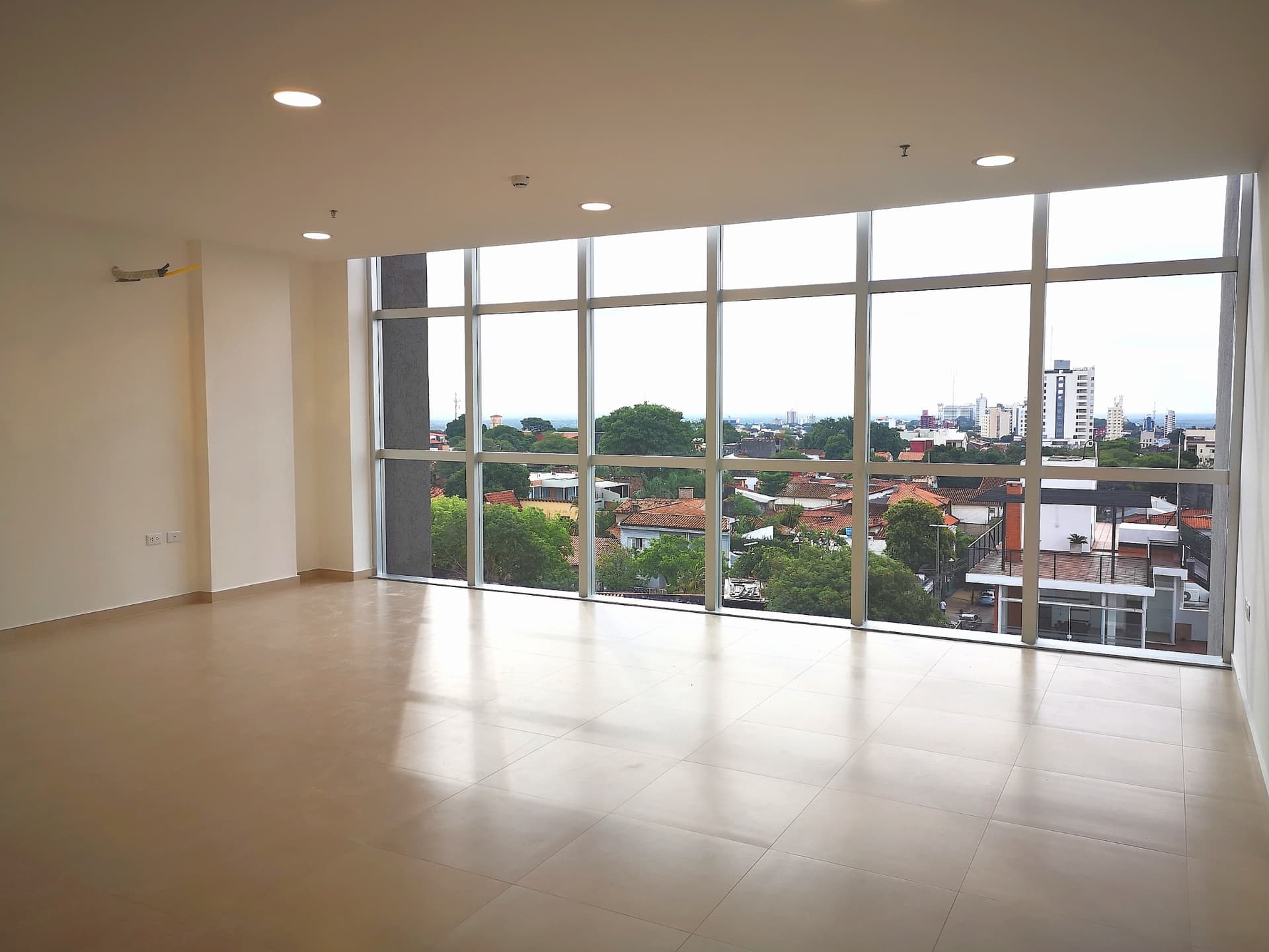 Inversión! Oficina De Gran Vista En El Centro, foto 4