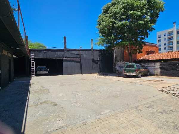 Showroom con depositos en los laureles — foto 4
