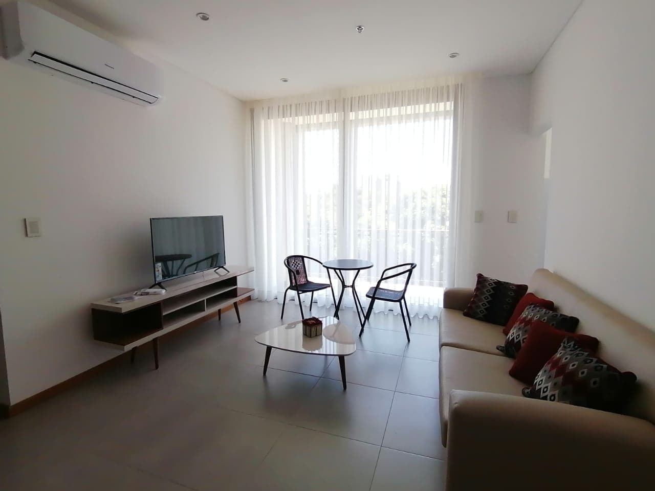 Dpto Amoblado de 1 Dormit en Villa Morra, foto 1