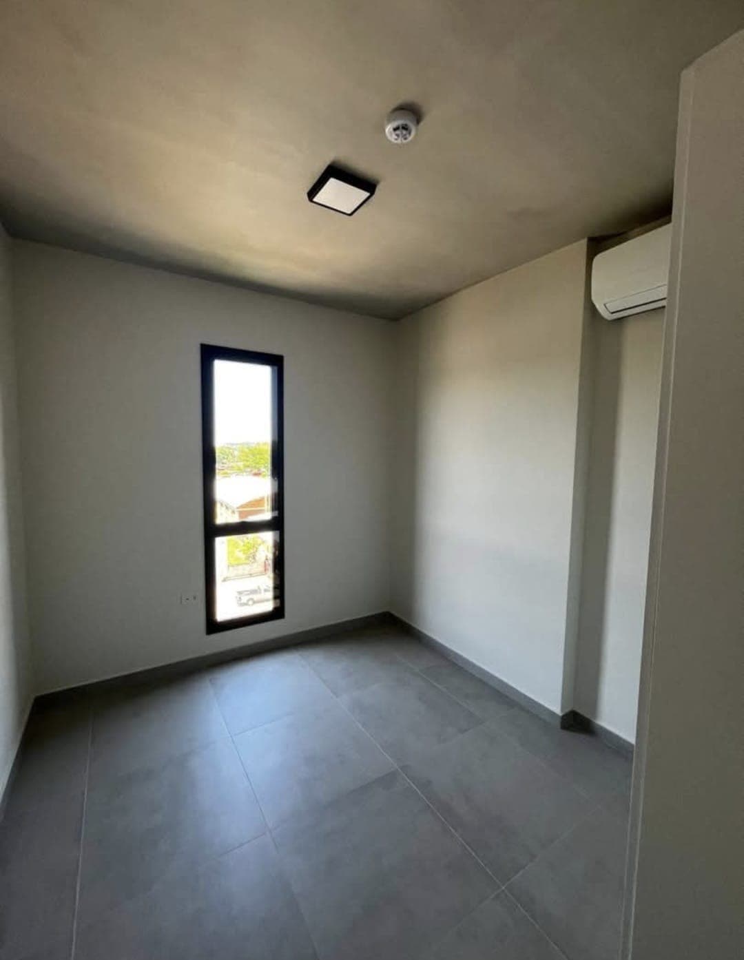 Departamento En Alquiler De 2 Habitaciones, Zona Cit, foto 3