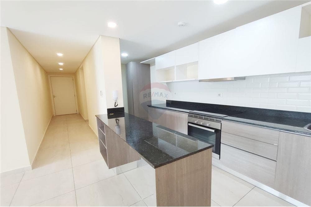 Hermoso y cómodo dpto en Villa Morra -Edif, Torreani, foto 4