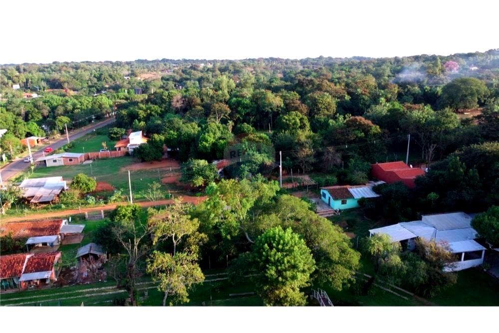 Terreno en venta- Luque (itapuamí) 10850m²