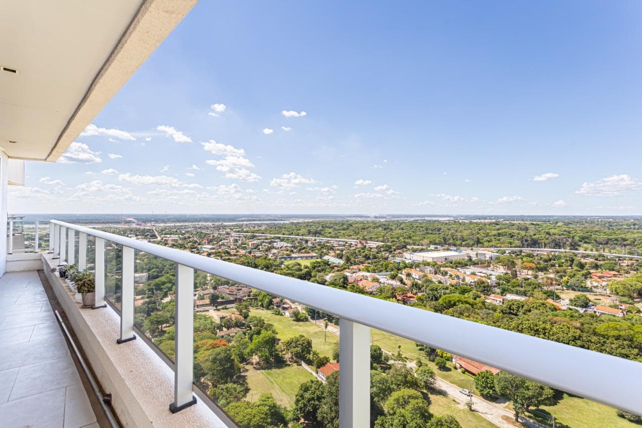 En Venta Semi Piso en Palacio de los Patos - Barrio Mburucuya, foto 2