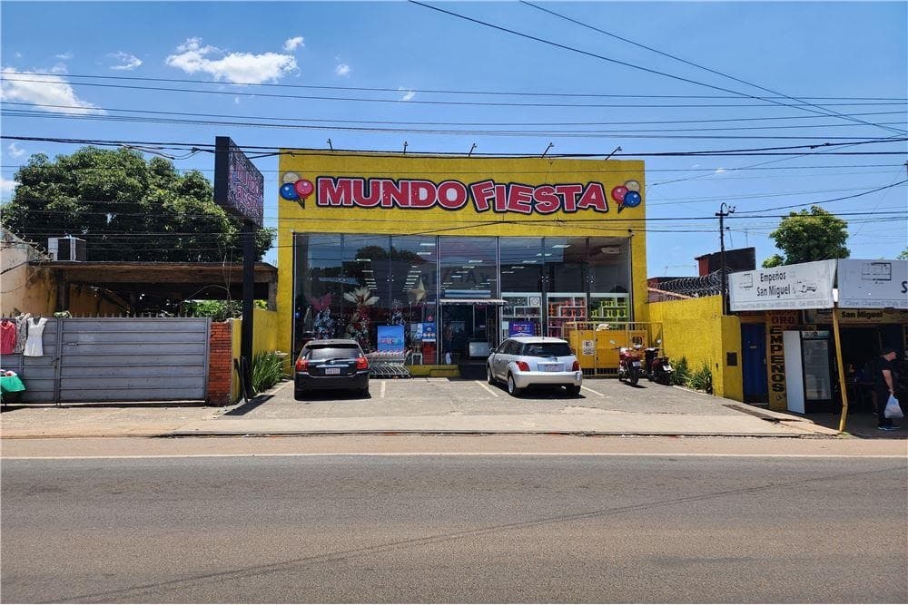 Alquilo local en el centro de San Lorenzo zona mercado