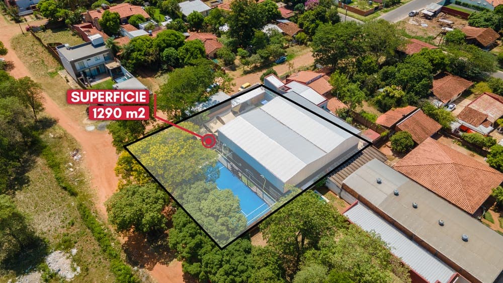 En Venta Propiedad en esquina de 1.290 m2 con Renta, foto 3