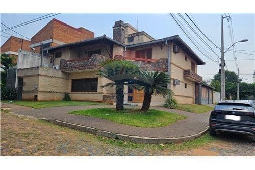 Vendo casa en Asunción – barrio Las Lomas (Carmelitas)‼️