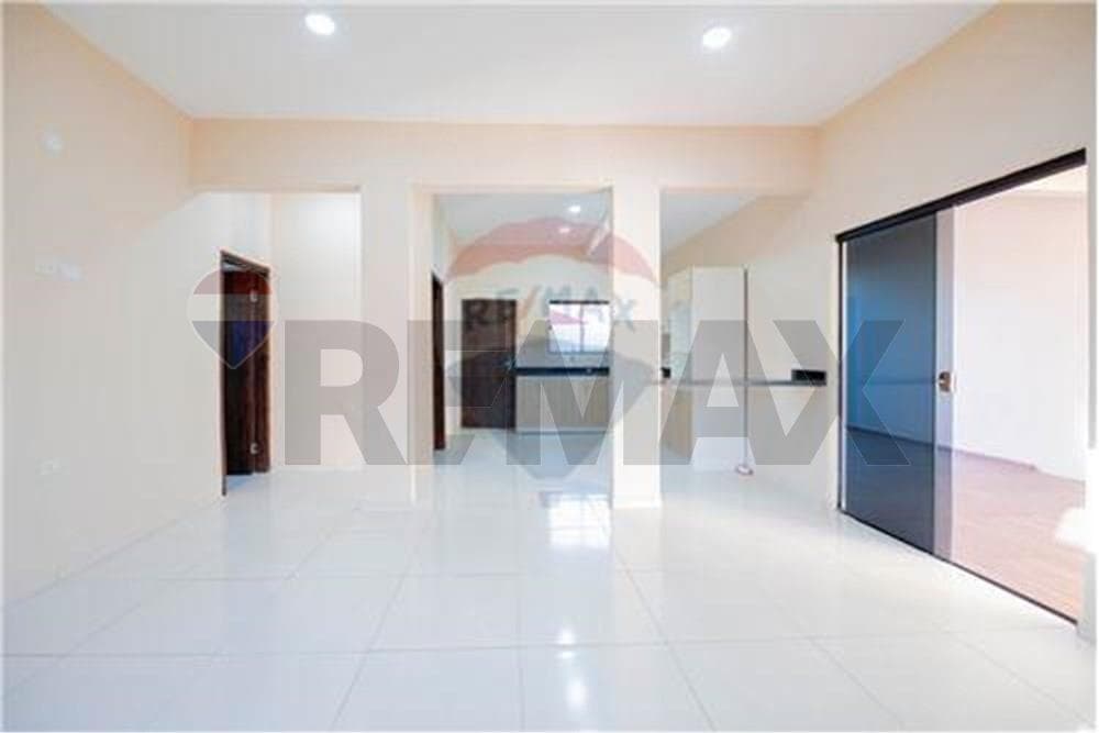 Duplex - Alquiler - Villa Elisa, Paraguay — foto 4