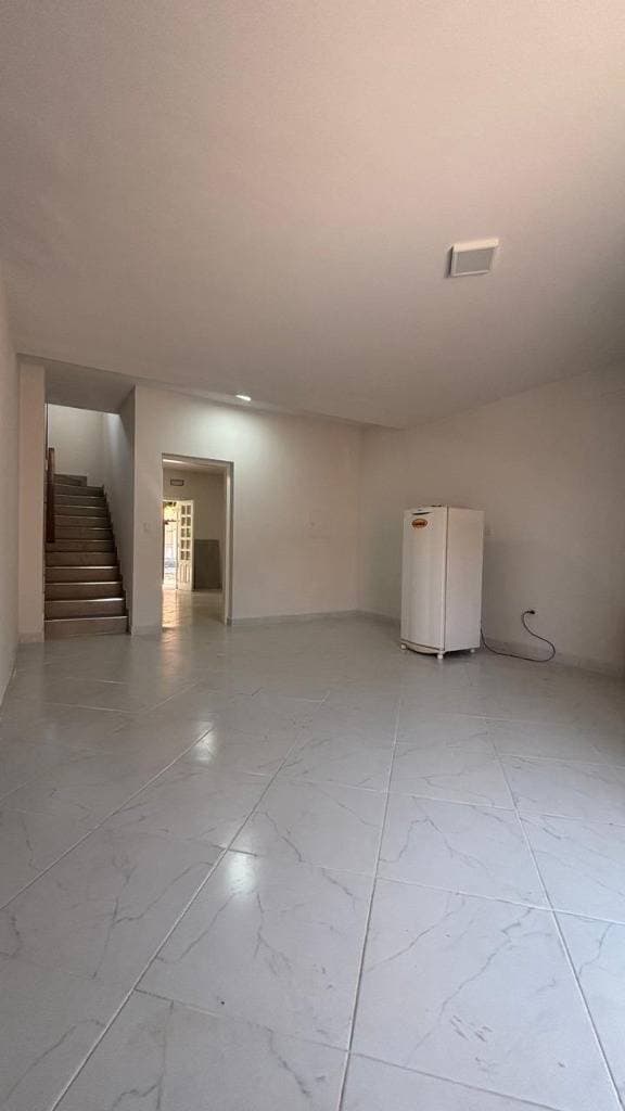 Amplia casa de 2 pisos – zona parque de la salud, foto 2