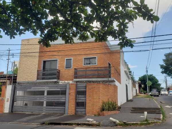 Casa en barrio obrero, foto 2