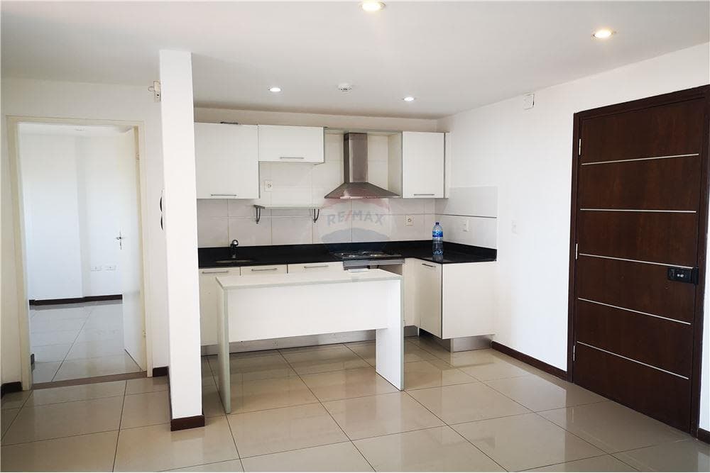 Nuevo precio! Moderno dpto de 1 hab y amplia vista — foto 3