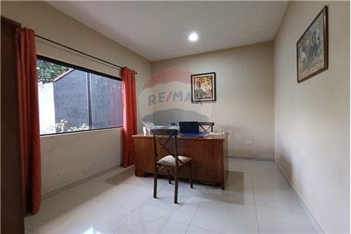 Residencia de 2 plantas en capiata, foto 4