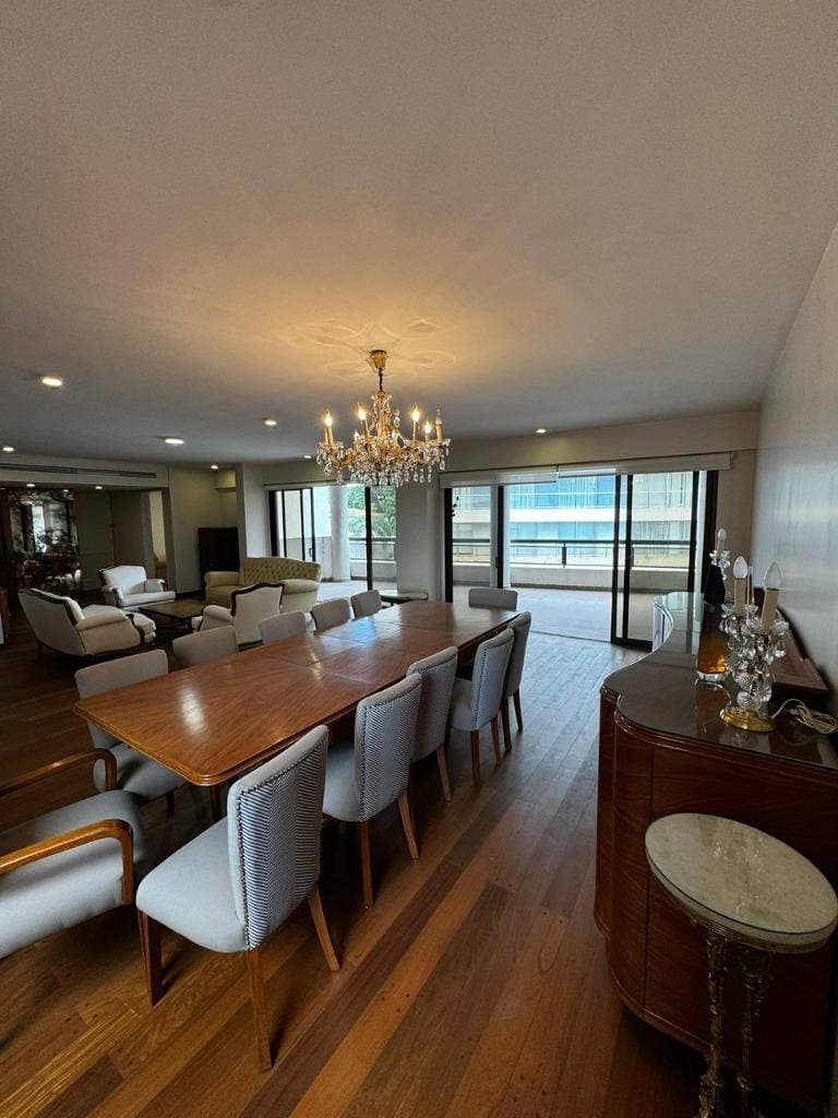 Exclusivo departamento de lujo en Las Mercedes – edificio las residentas, foto 1