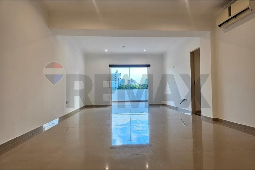 Departamento sobre Av. Molas López, Asunción — foto 2