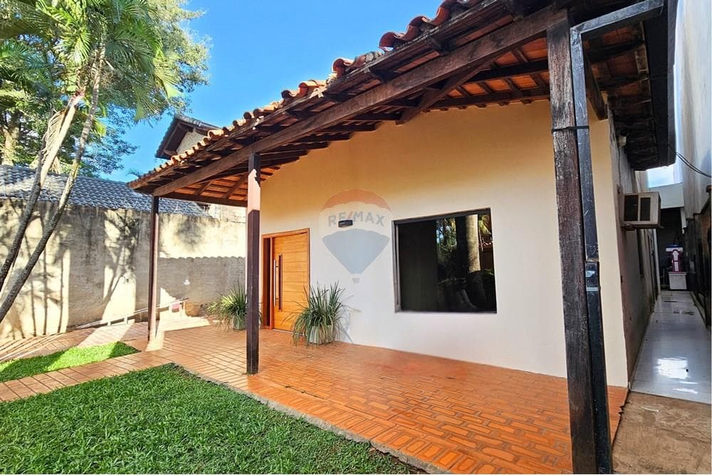 Amplia residencial en el barrio mcal estigarribia, foto 3