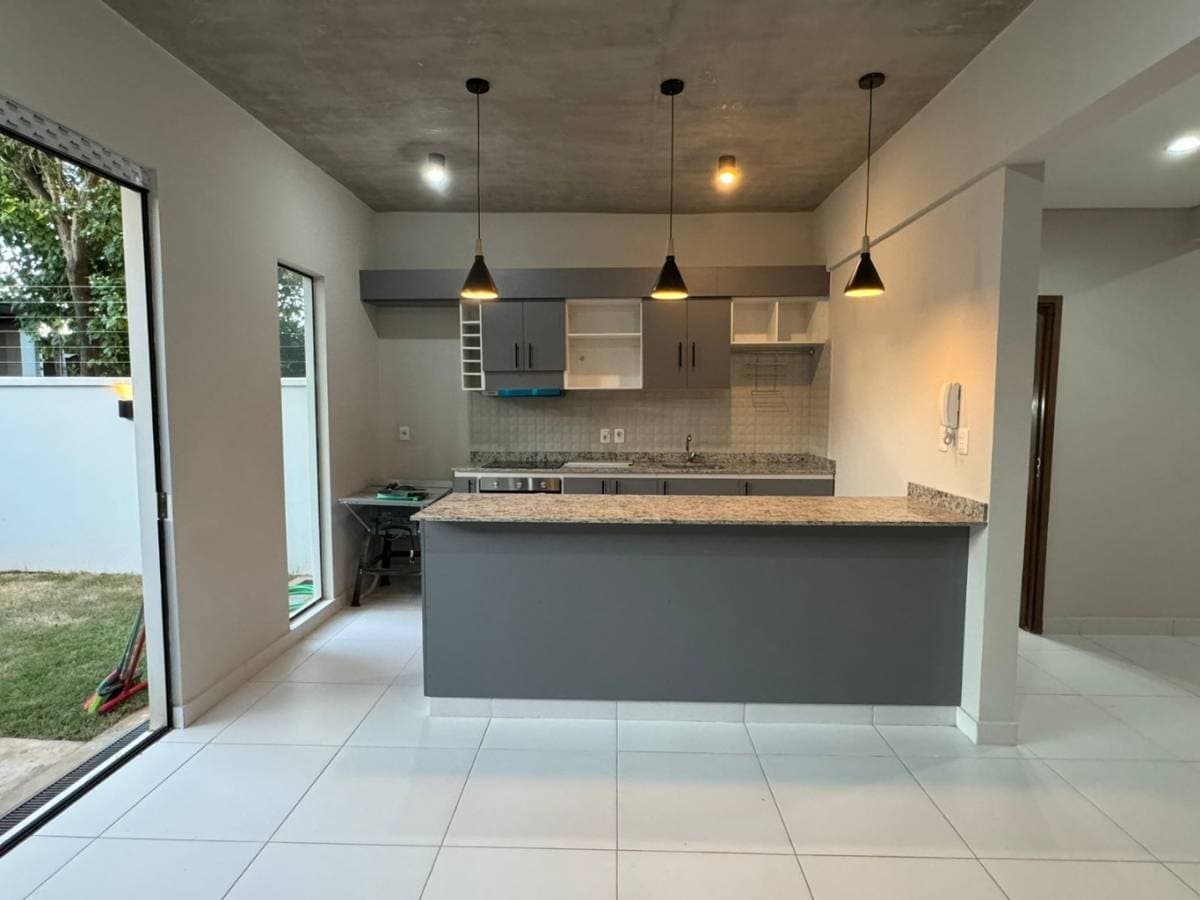 En venta duplex a estrenar en lambare, foto 3